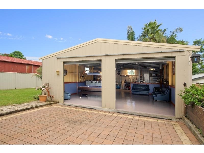 242 Princes Highway, Dapto NSW 2530