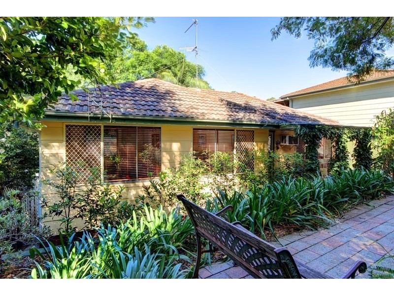 57  Stanley Avenue, Farmborough Heights NSW 2526