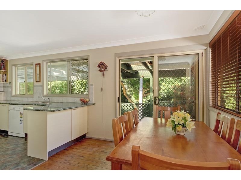 57  Stanley Avenue, Farmborough Heights NSW 2526