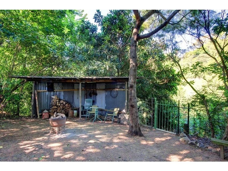 57  Stanley Avenue, Farmborough Heights NSW 2526