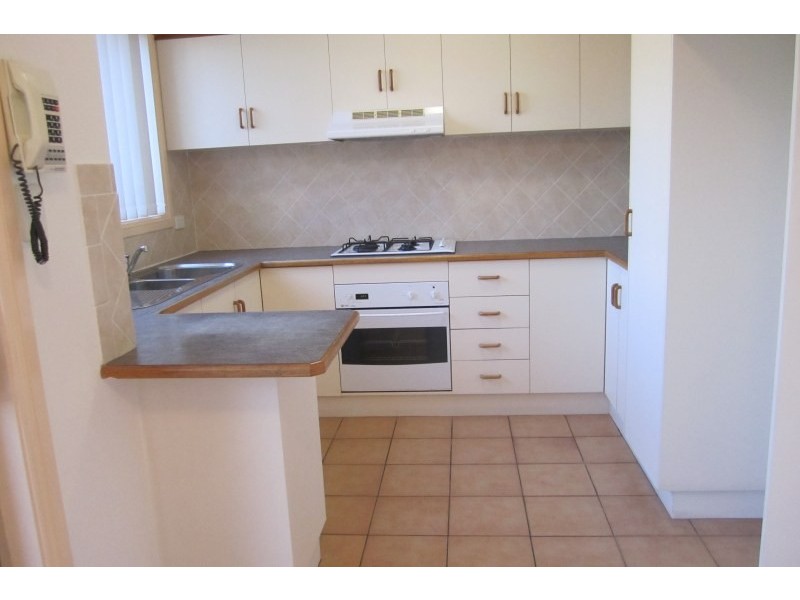 6/92-94 Byamee Street, Dapto NSW 2530