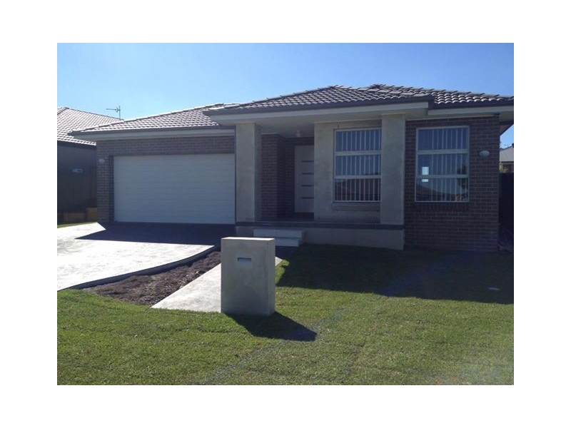 20 Penterong Way, Haywards Bay NSW 2530