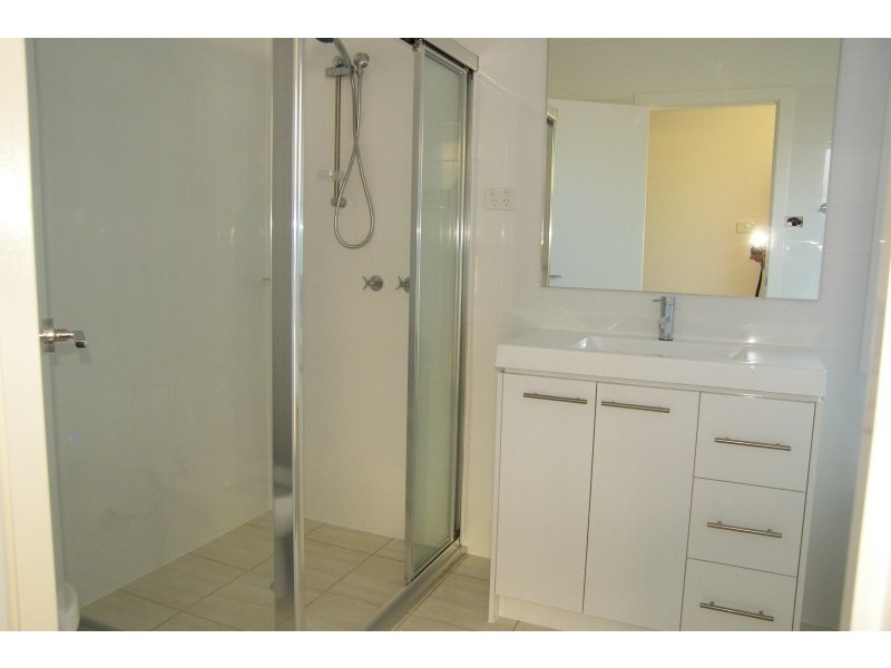 20 Penterong Way, Haywards Bay NSW 2530