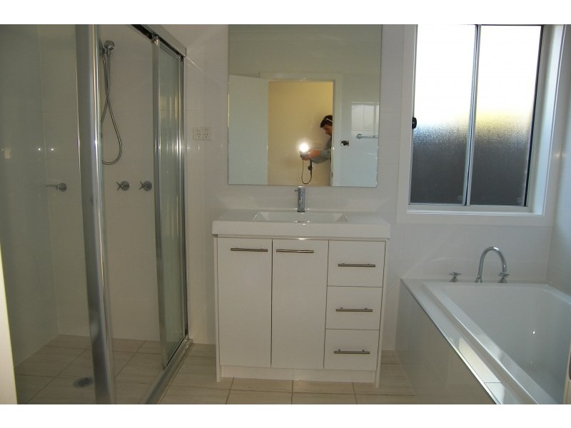 20 Penterong Way, Haywards Bay NSW 2530