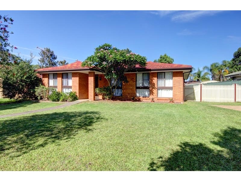 10 Long Place, Penrose NSW 2530