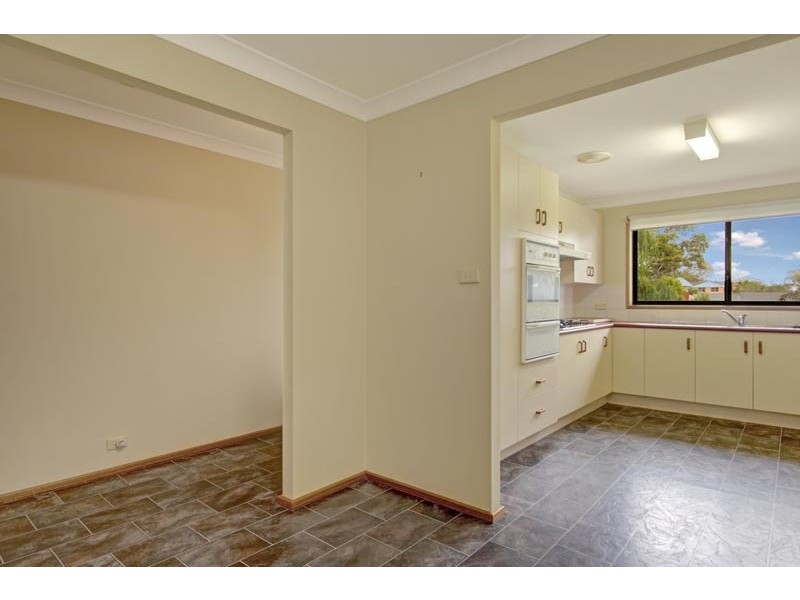 21 Thirroul Road, Kanahooka NSW 2530
