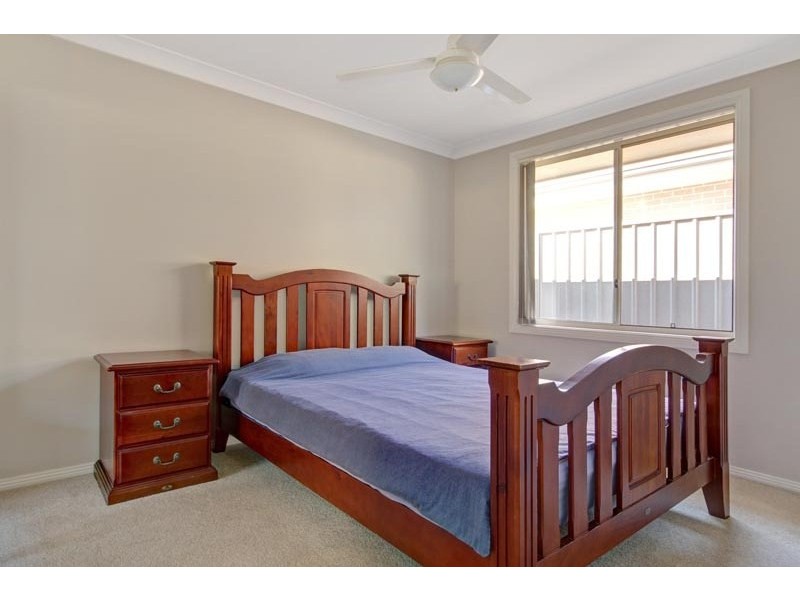 8 Spears Place, Horsley NSW 2530