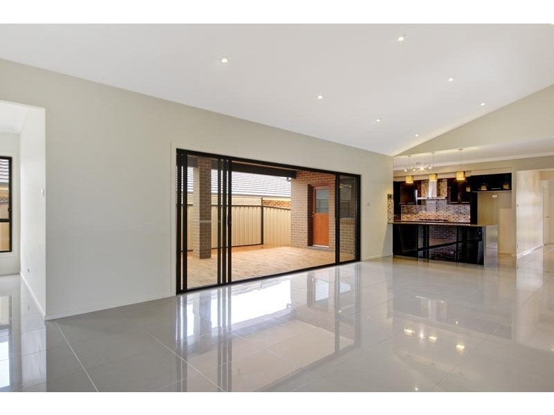 3 Spears Place, Horsley NSW 2530