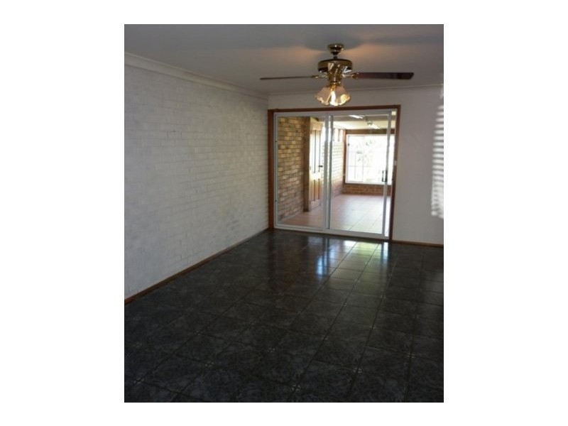 2/3 Sunnybank Crescent, Horsley NSW 2530