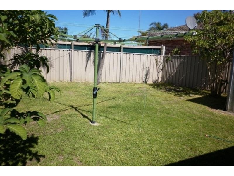 2/3 Sunnybank Crescent, Horsley NSW 2530