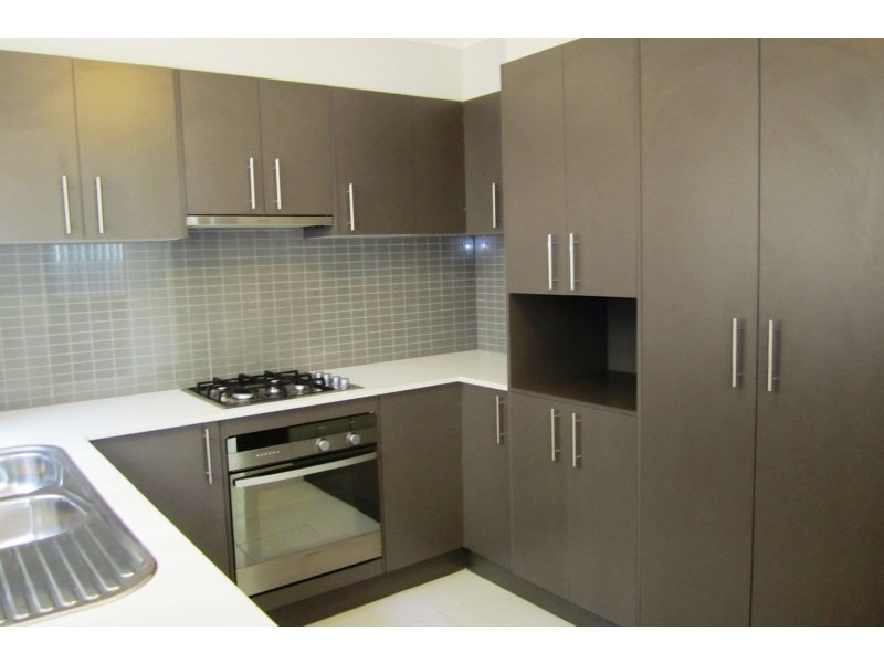 18 McLeod Place, Horsley NSW 2530