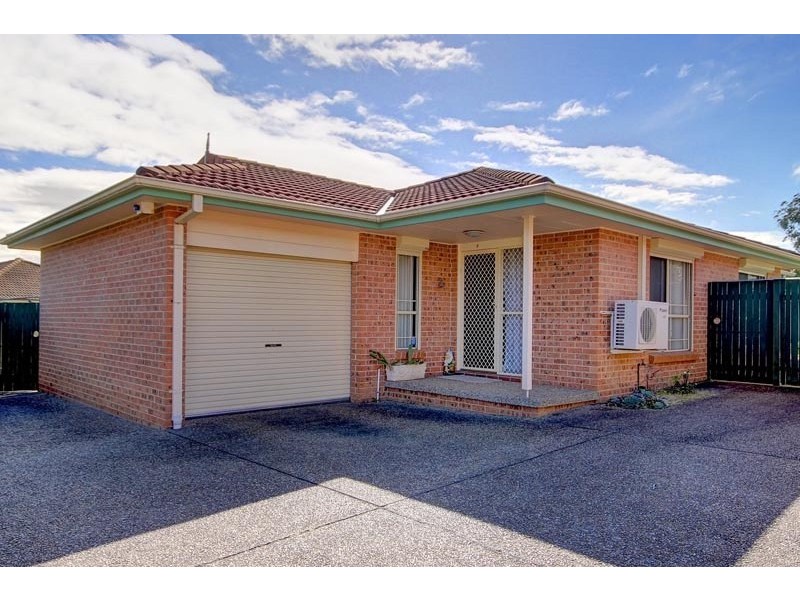 3/2 Candlebark Street, Albion Park Rail NSW 2527