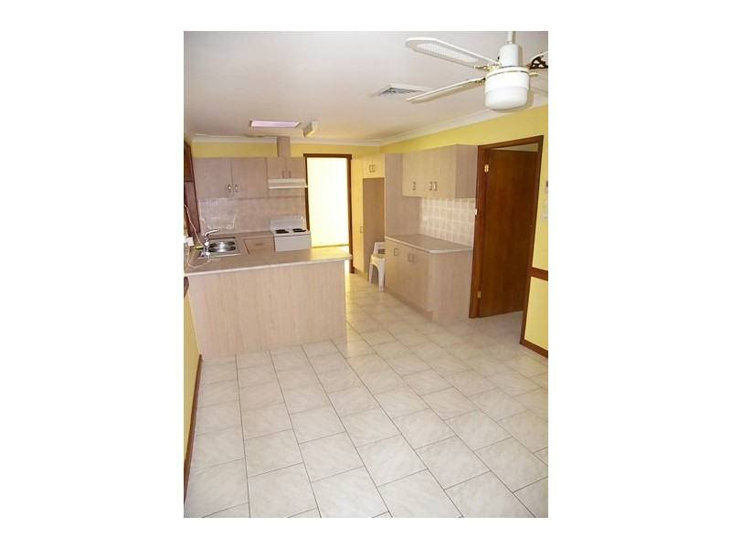 251 Kanahooka Road, Kanahooka NSW 2530