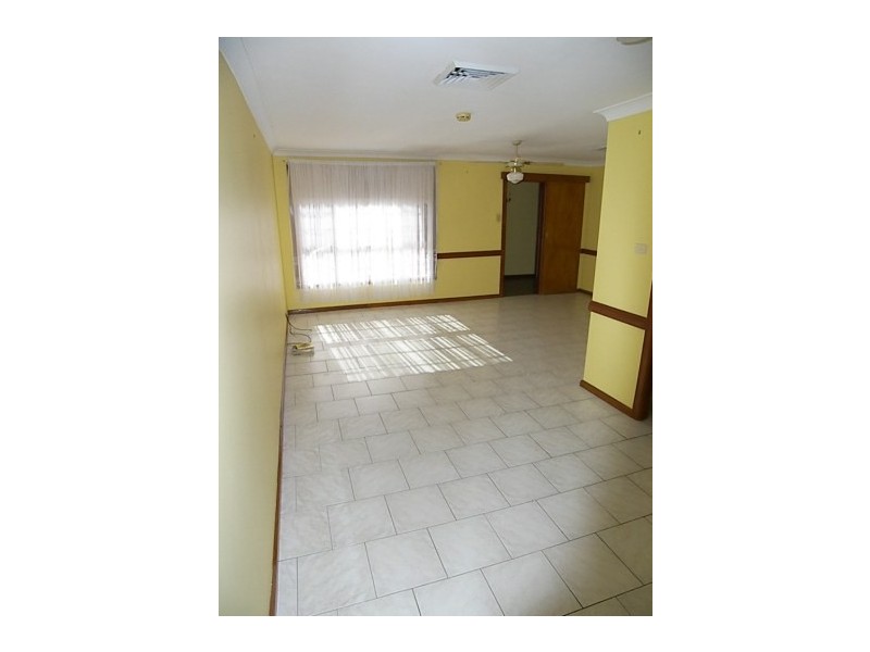 251 Kanahooka Road, Kanahooka NSW 2530