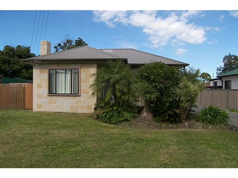 1/3 Massey Street, Berkeley NSW 2506