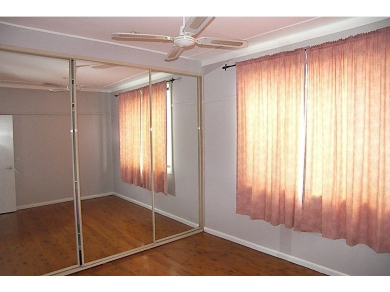 1/3 Massey Street, Berkeley NSW 2506