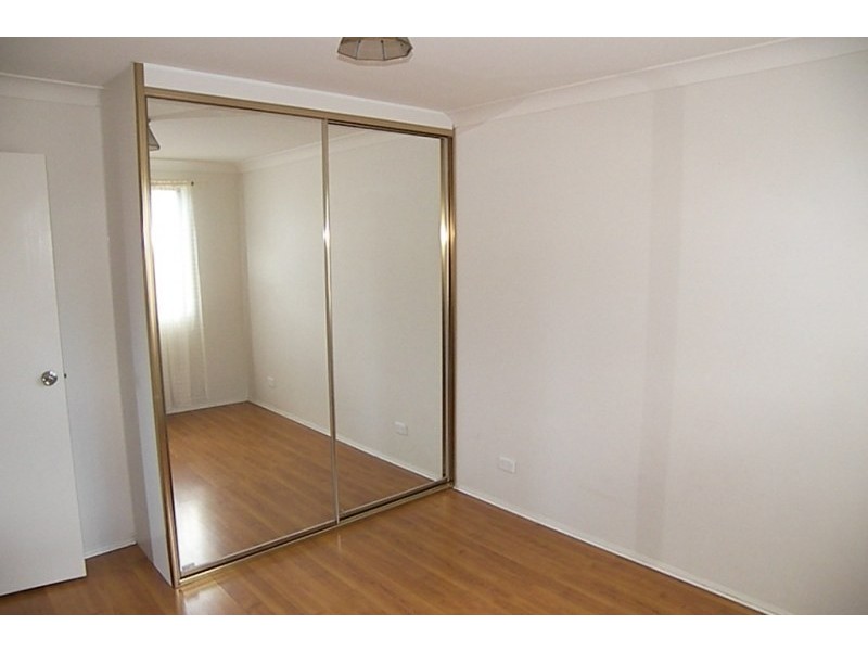 2/3 Massey Street, Berkeley NSW 2506