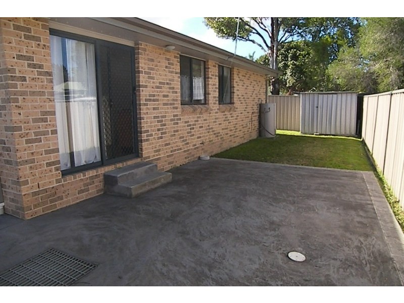 2/3 Massey Street, Berkeley NSW 2506