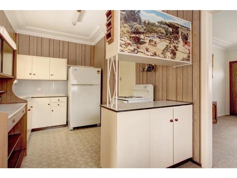 64 Tarrawanna Road, Corrimal NSW 2518