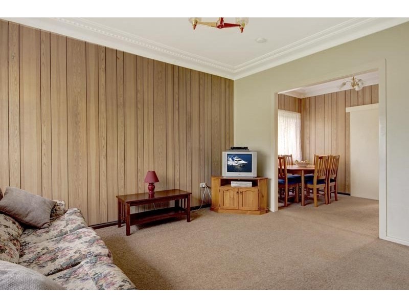 64 Tarrawanna Road, Corrimal NSW 2518