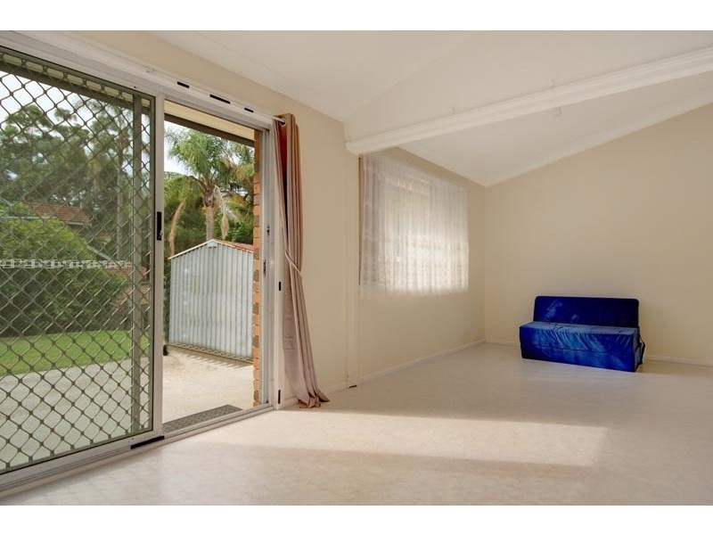 64 Tarrawanna Road, Corrimal NSW 2518