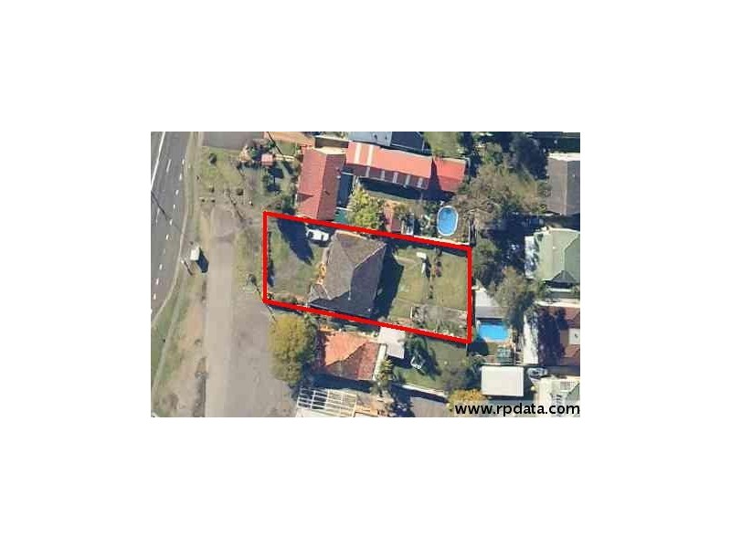 305 Princes Highway, Dapto NSW 2530