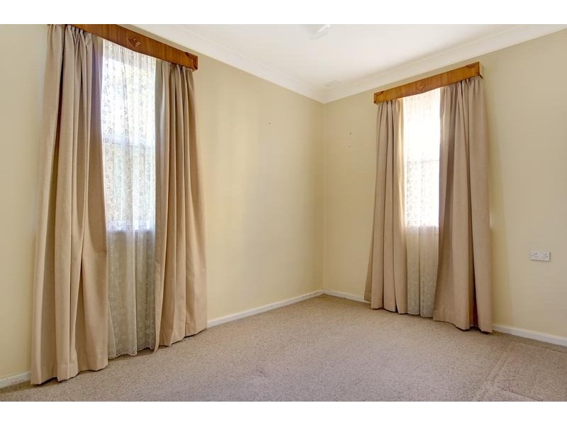 5 Inala Avenue, Koonawarra NSW 2530