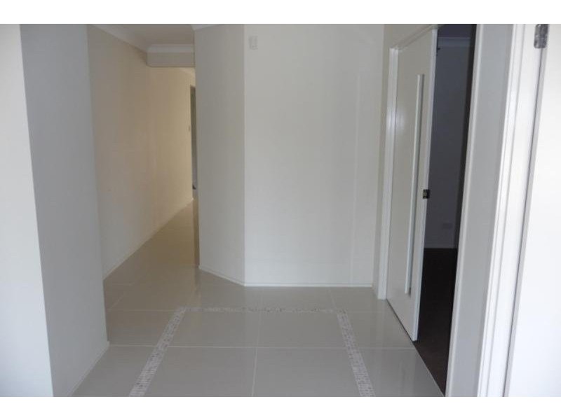 5 Greenpark Lane, Haywards Bay NSW 2530