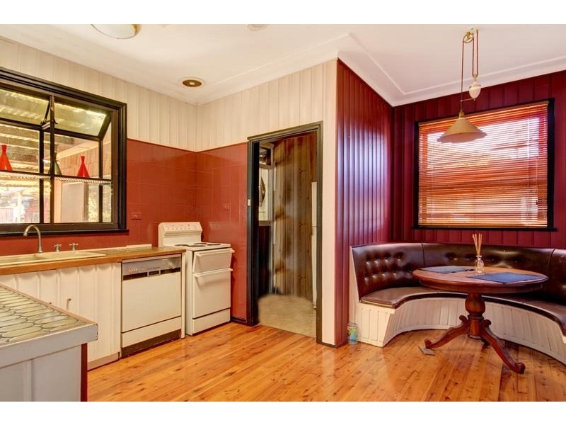 20 Oxford Road, Dapto NSW 2530