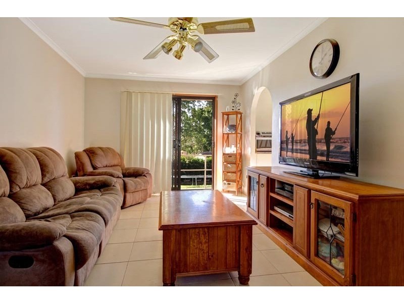 5 Turnbull Crescent, Dapto NSW 2530