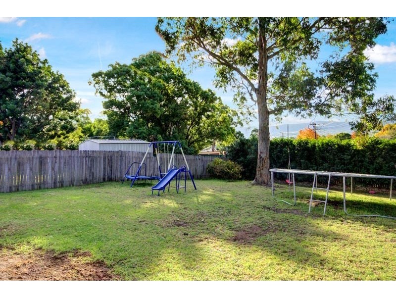 5 Turnbull Crescent, Dapto NSW 2530