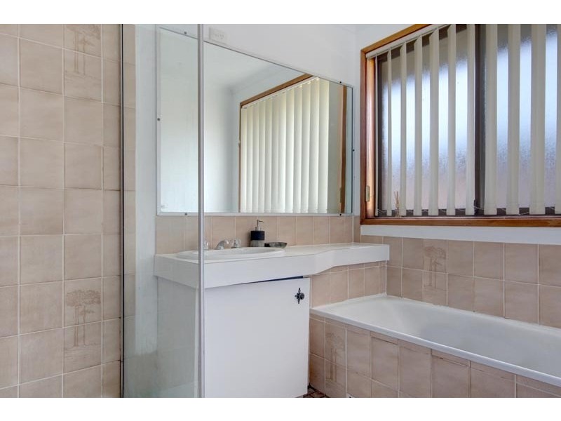 5 Turnbull Crescent, Dapto NSW 2530