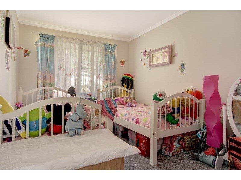 5 Turnbull Crescent, Dapto NSW 2530