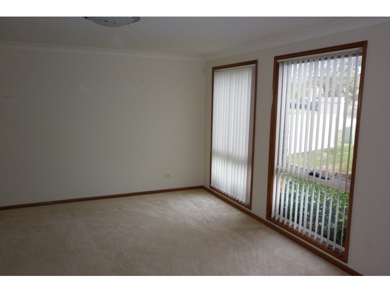 66 Kanahooka Road, Kanahooka NSW 2530