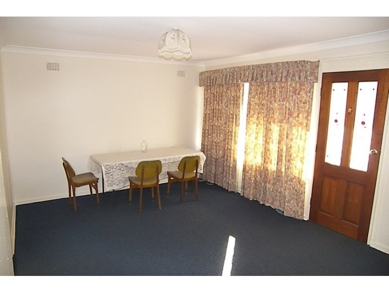 16 Gilba Road, Koonawarra NSW 2530