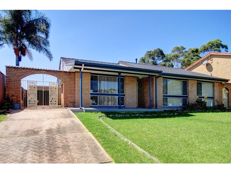 29 Elm Street, Albion Park Rail NSW 2527