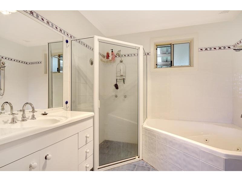 36 Kapooka Avenue, Dapto NSW 2530