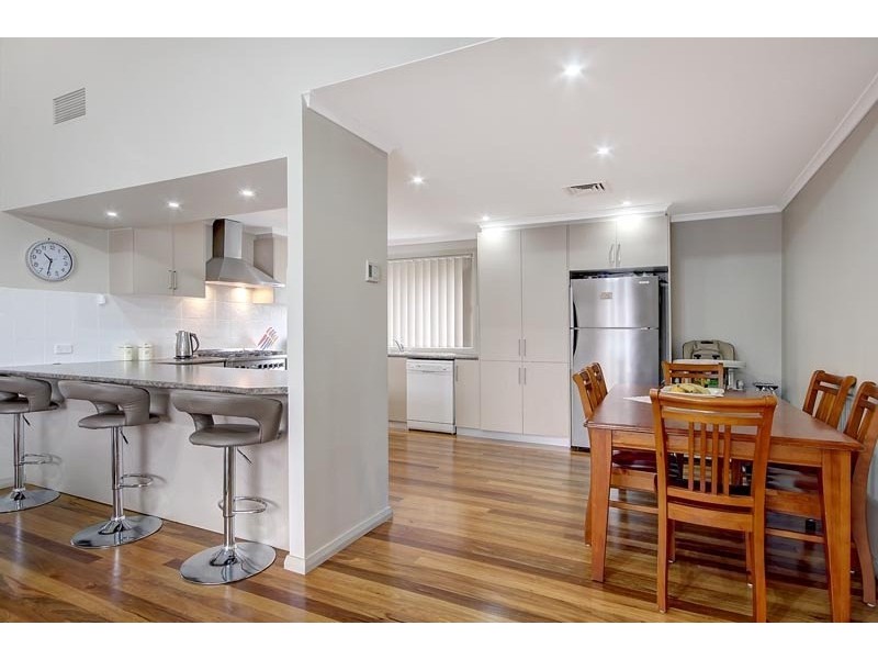 16 Woodridge Road, Horsley NSW 2530