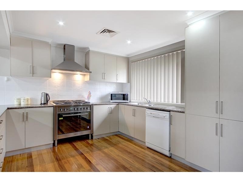 16 Woodridge Road, Horsley NSW 2530