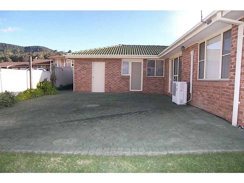12 Franklin Place, Albion Park NSW 2527