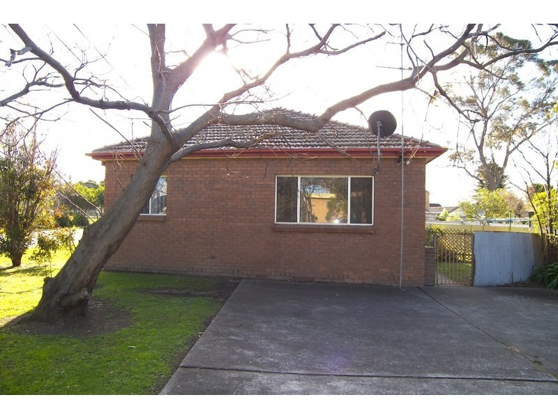 1/1 Yallah Street, Albion Park Rail NSW 2527