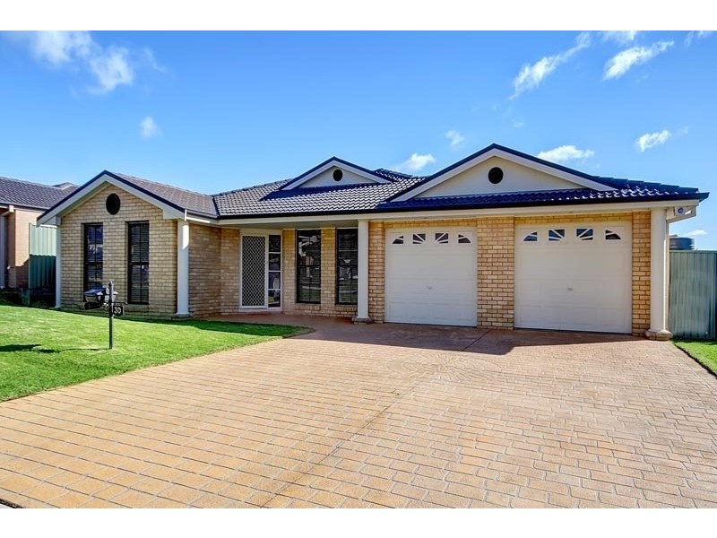 30 Chinchilla Way, Albion Park NSW 2527