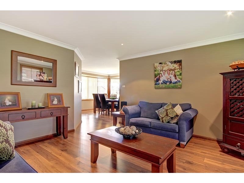 30 Chinchilla Way, Albion Park NSW 2527