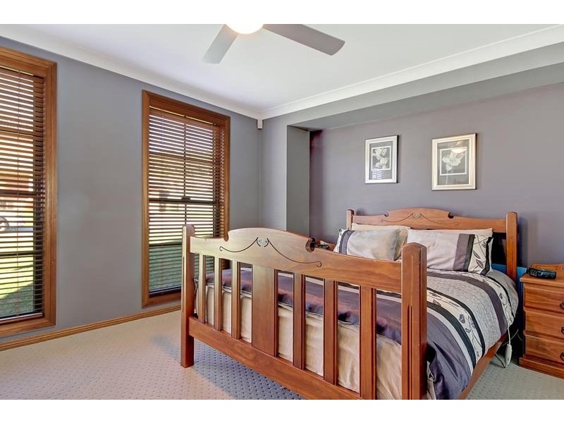 30 Chinchilla Way, Albion Park NSW 2527