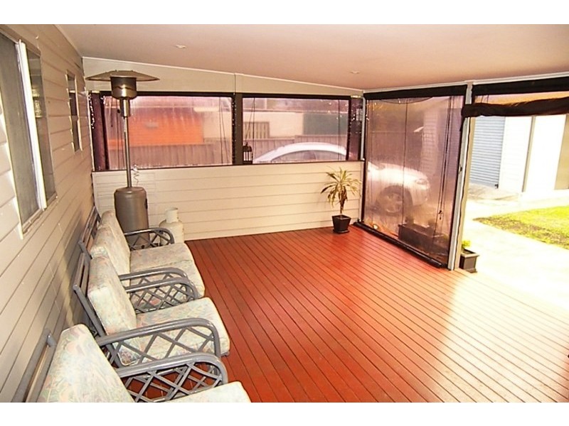 18 Palmer Avenue, Kanahooka NSW 2530