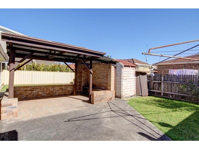 37 Beach Street, Wollongong NSW 2500