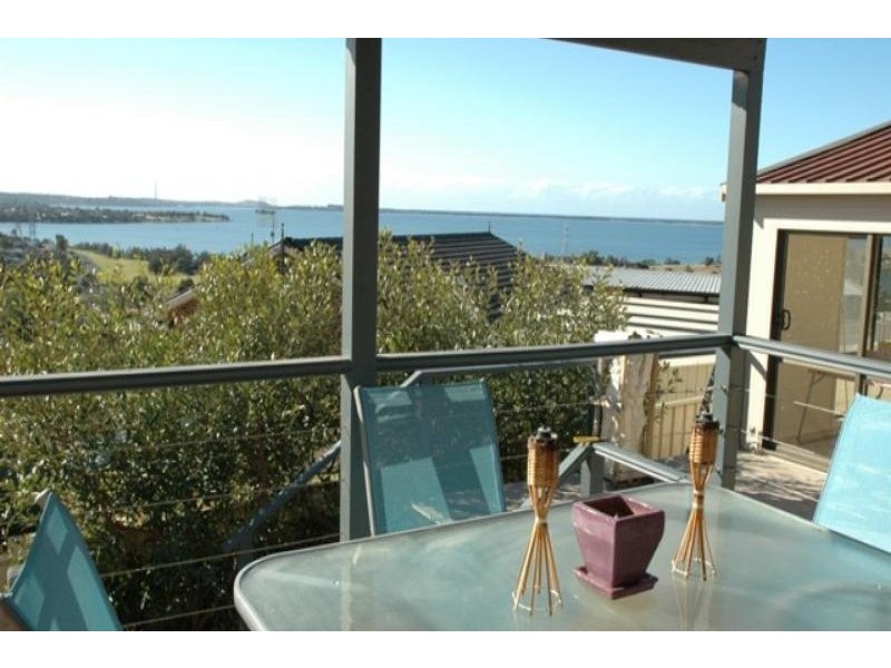 114 Wyndarra Way, Koonawarra NSW 2530