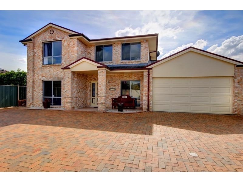 14 Barham Place, Horsley NSW 2530