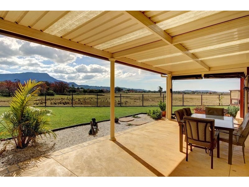 14 Barham Place, Horsley NSW 2530