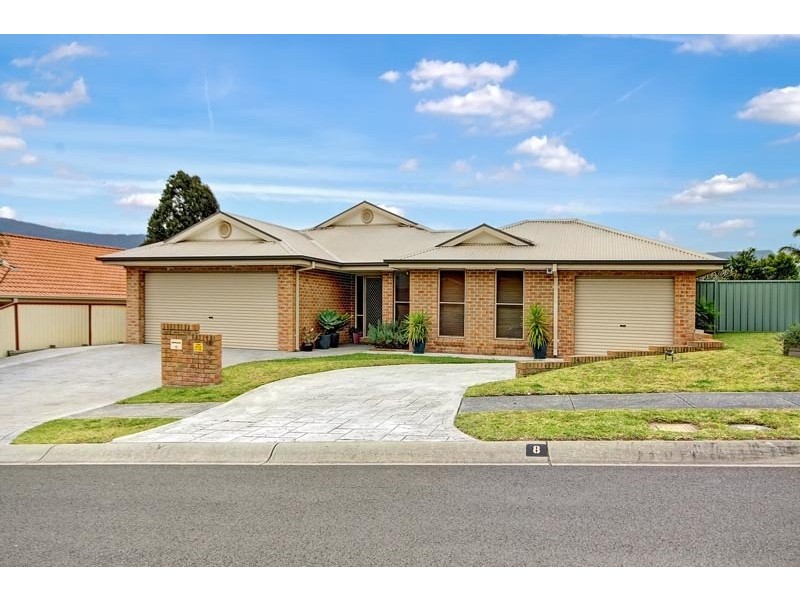 8 Kariewood Circuit, Horsley NSW 2530